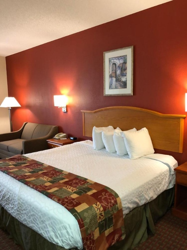 Millennium Inn image 24