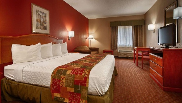 Millennium Inn image 29