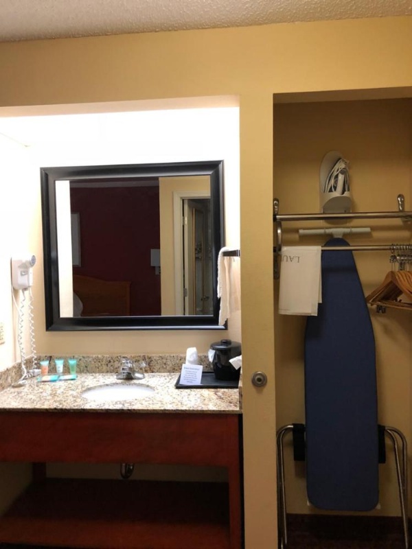 Millennium Inn image 7